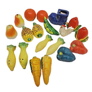 Vintage Vegetable Fruit Salt & Pepper Shakers Made in Japan Set Of 8 Cork Bottom